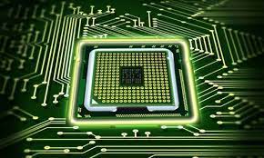 如何通过前级电子分频功率放大器实现音频信号的多声道处理？